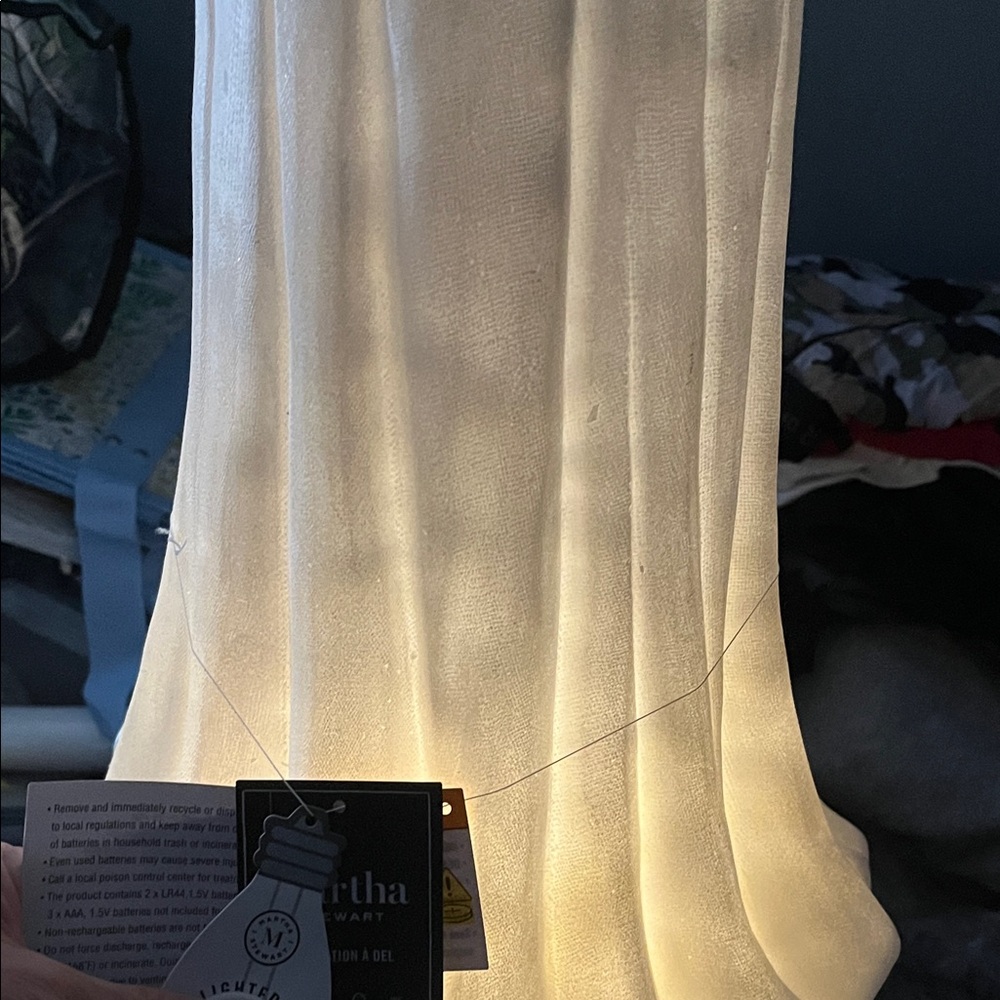Martha Stewart 18 inch White Ghost Halloween Decoration - Picture 10 of 10